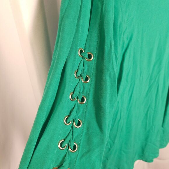 Chico's Sz 2 Womens 12 Green V-Neck Slit Sleeve Viscose Blouse Shirt - Picture 3 of 9